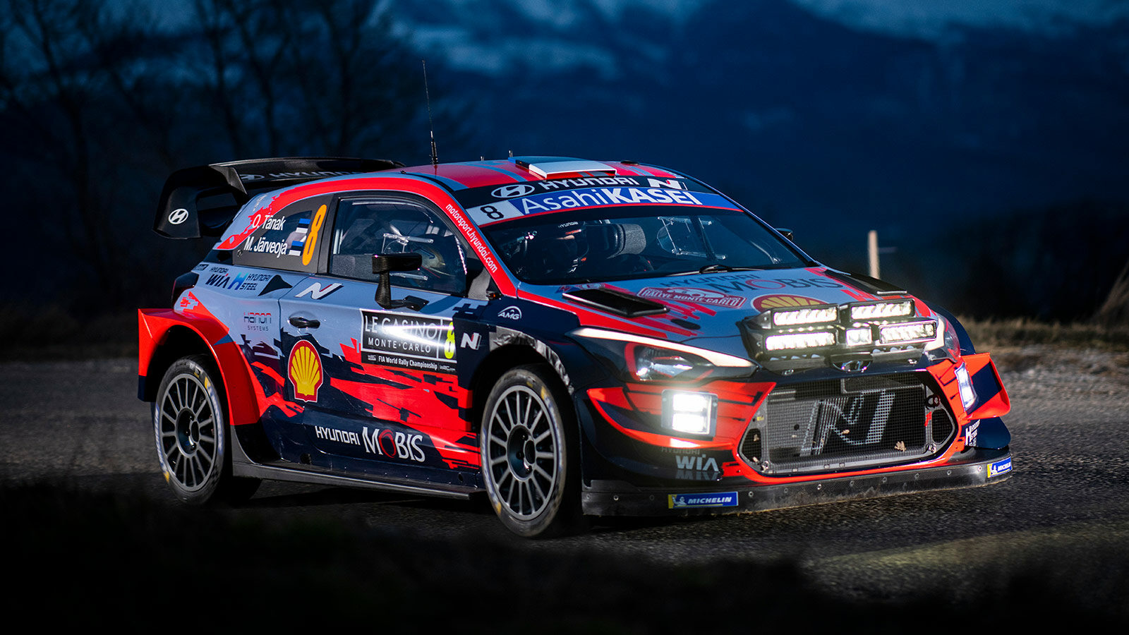 Heftiger Crash von Ott Tänak