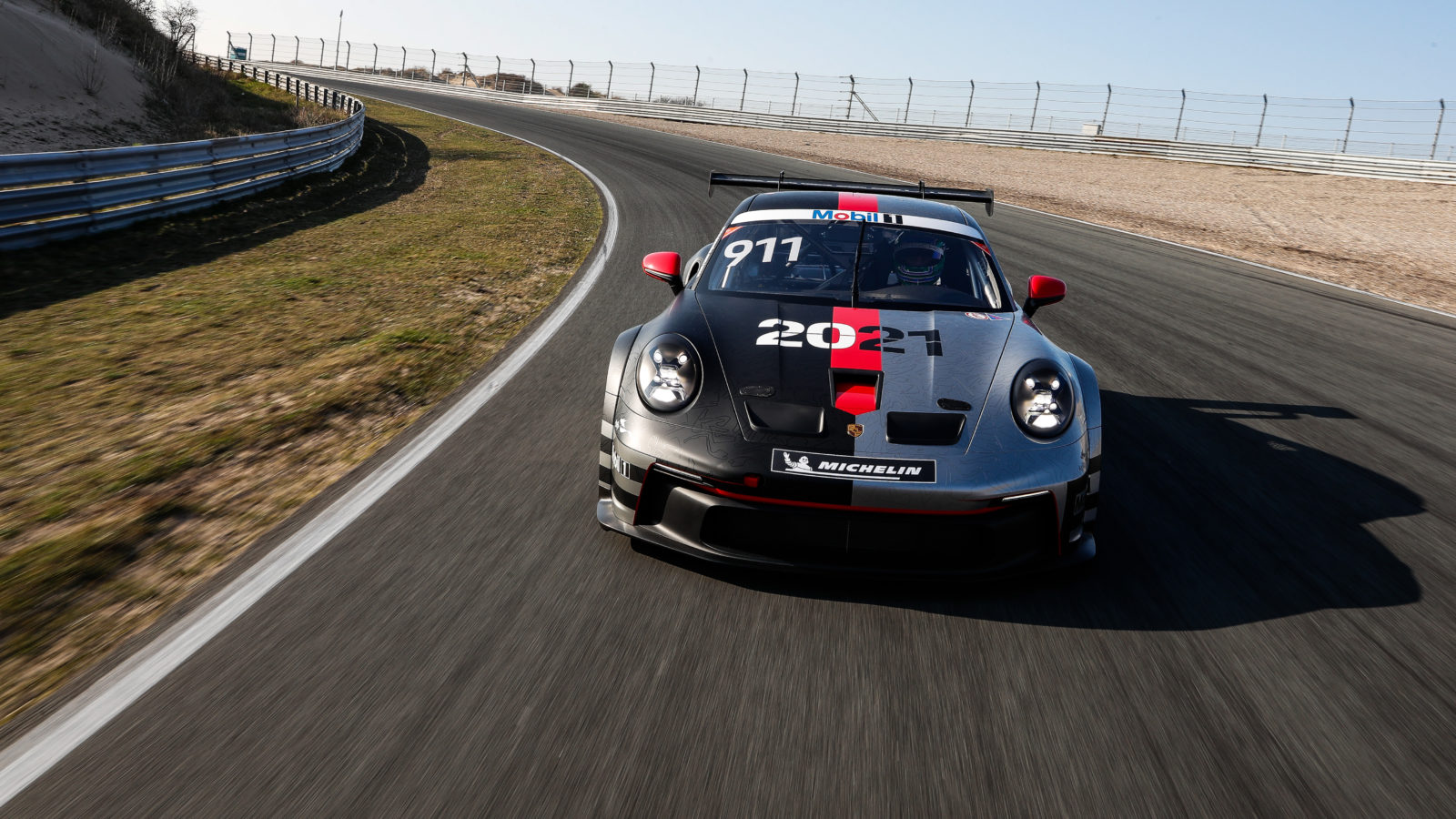 Porsche Mobil 1 Supercup setzt auf erneuerbare Kraftstoffe
