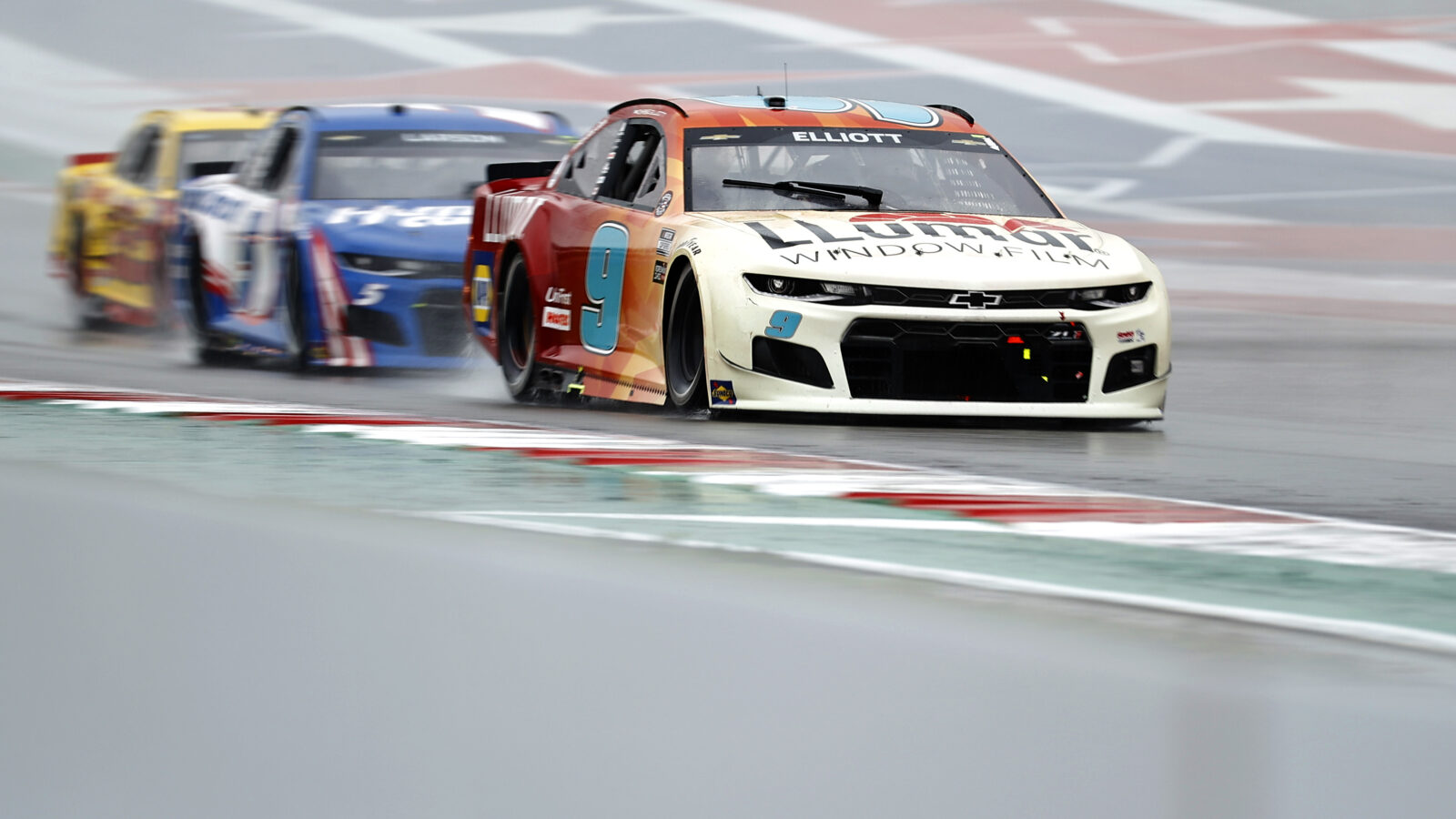 Chase Elliott gewinnt NASCAR-Premiere in Texas