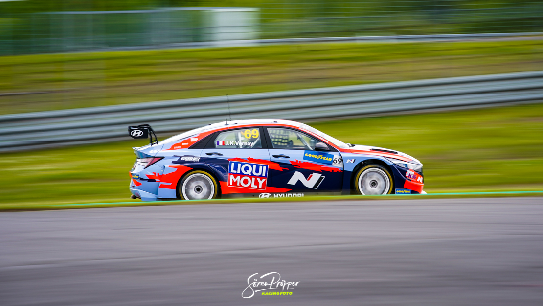 Vernay gewinnt zweiten WTCR Lauf
